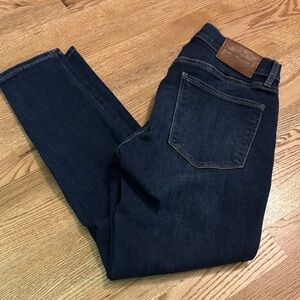 Lucky Brand Women's Dark Blue Slim Jeans